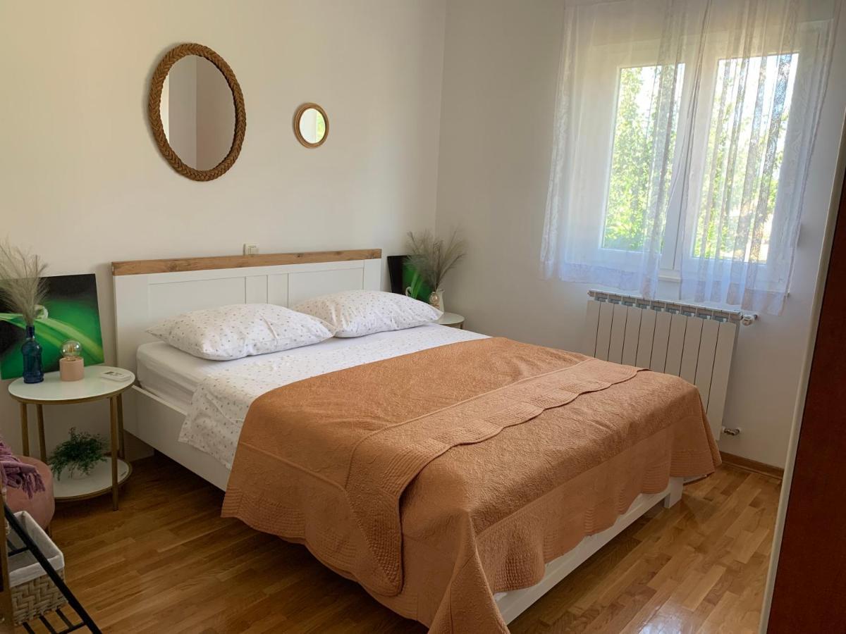 Villa Duje Trilj Buitenkant foto