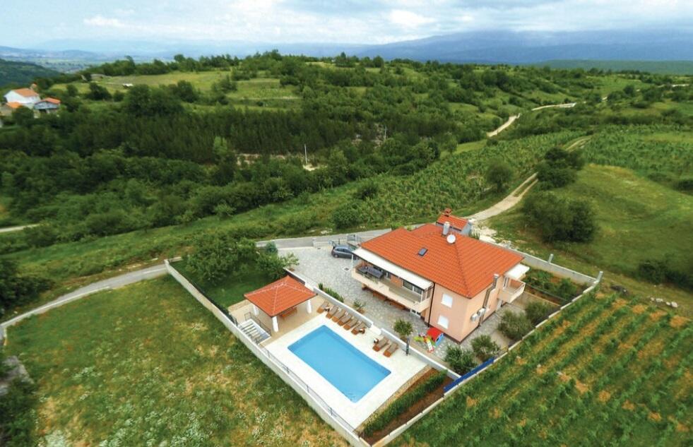 Villa Duje Trilj Buitenkant foto